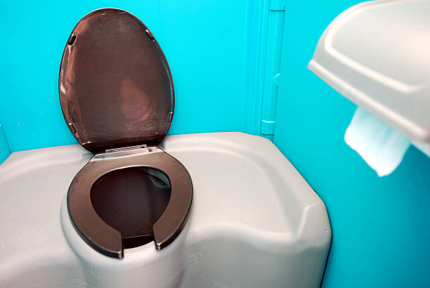 Porta potty delivery and setup in Westwood, KY
